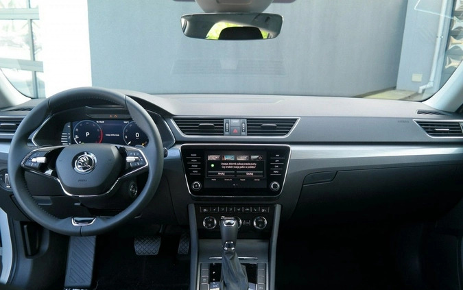 Skoda Superb cena 169900 przebieg: 5, rok produkcji 2024 z Opalenica małe 436